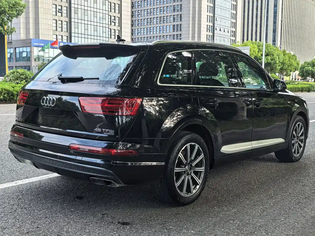 Audi Q7 2016 45 TFSI S line Sport