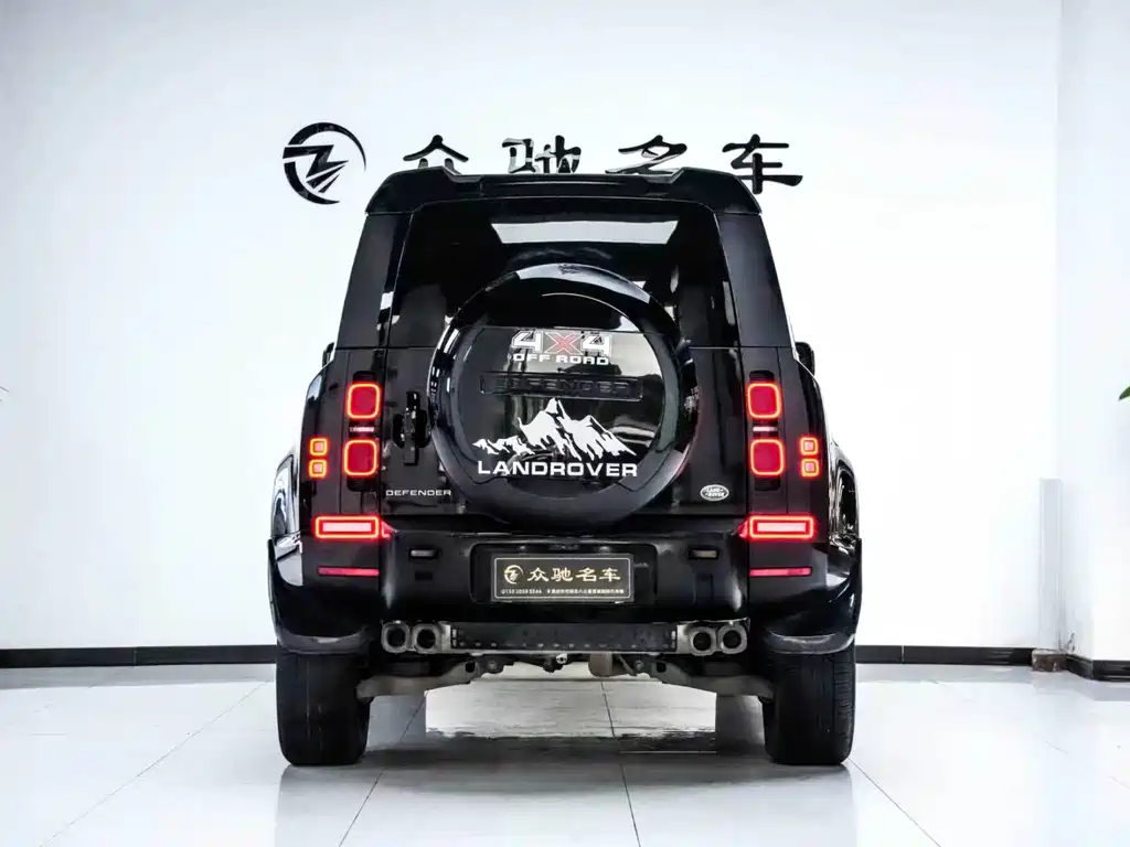 Land Rover Defender — миниатюра 11