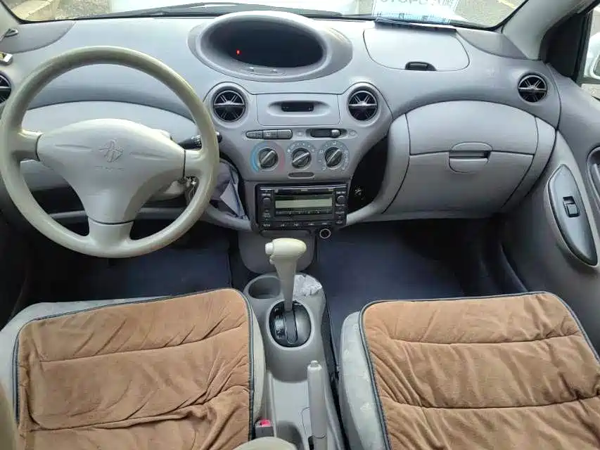 BYD Xia 2000 2000 2003 1.3L AT