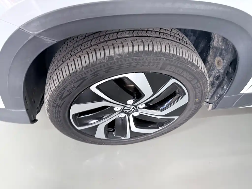 Volkswagen Tharu 2023 300TSI