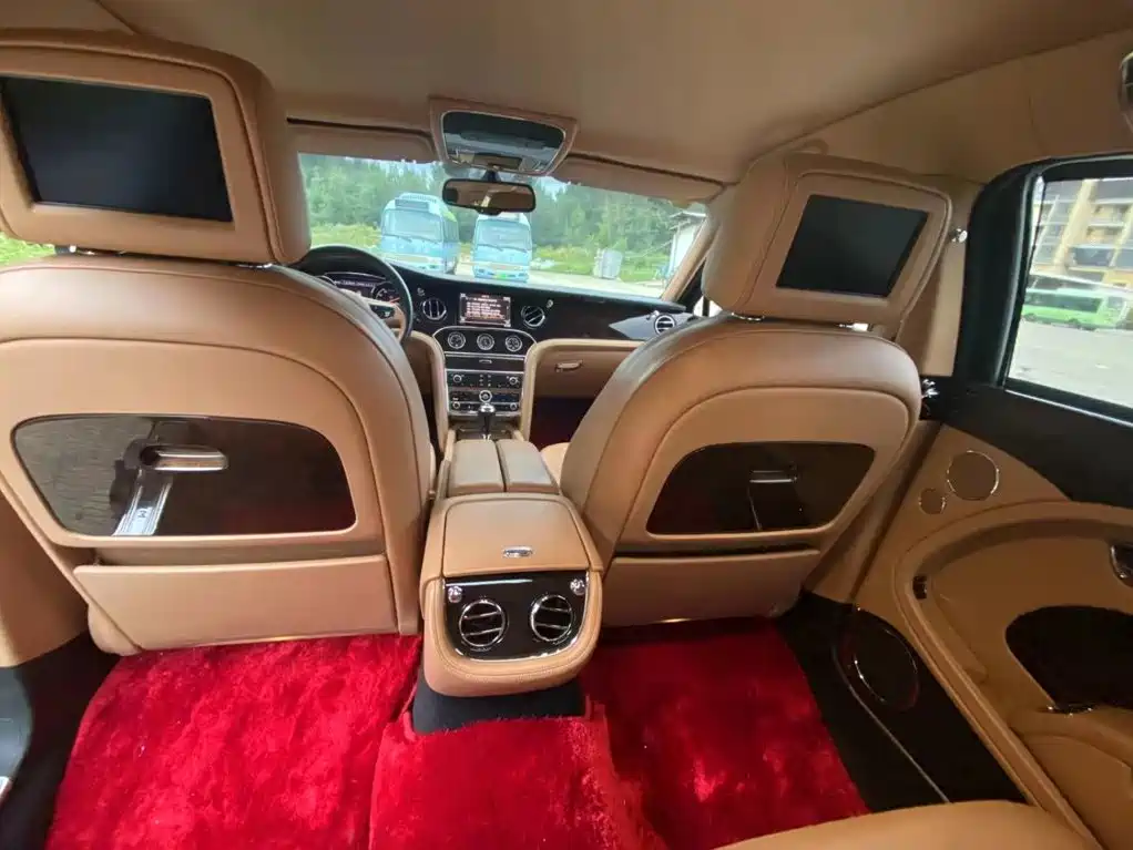 Bentley Mulsanne — миниатюра 6