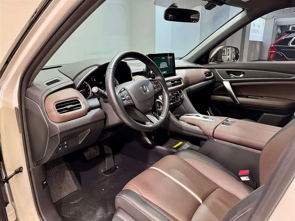 Honda UR-V id 4583610 из Китая 26