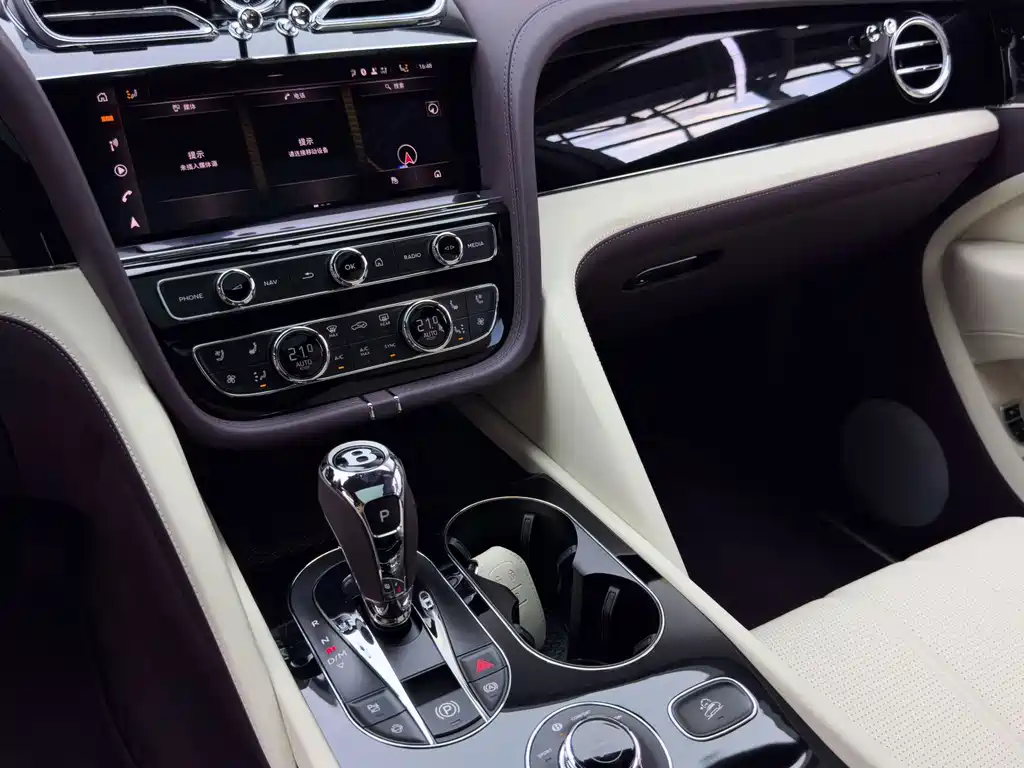 Bentley Bentayga — фотографии объявления, Фото 22