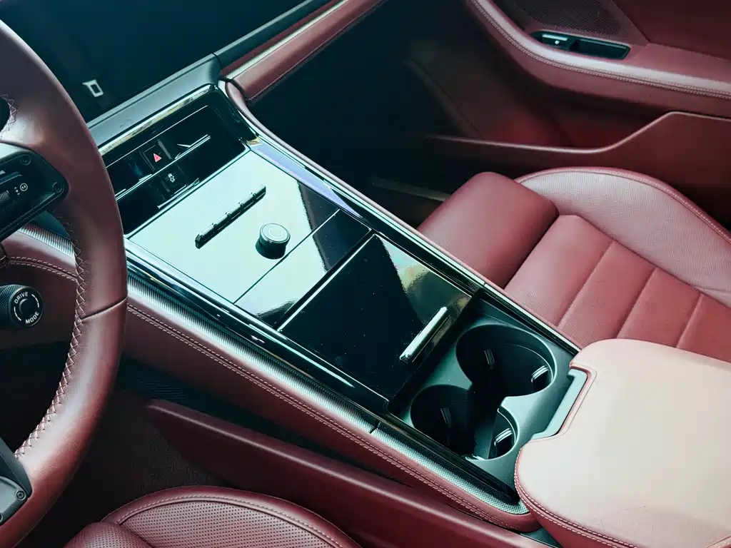 Porsche Panamera — миниатюра 15