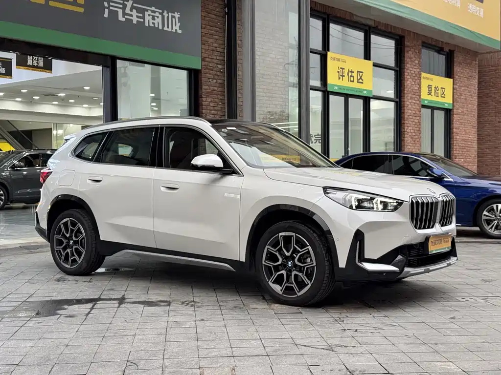 BMW X1 — миниатюра 3