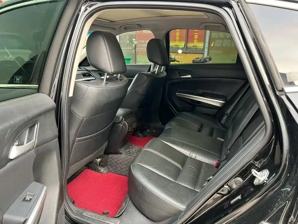 Honda Crosstour — миниатюра 6
