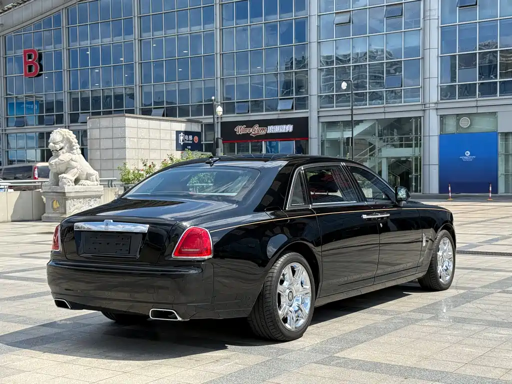 Rolls-Royce Ghost — миниатюра 7