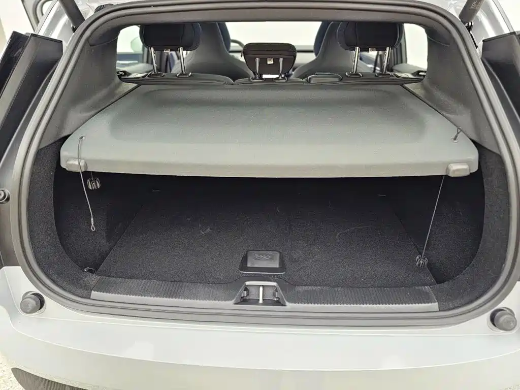 Volvo EX30 — миниатюра 7