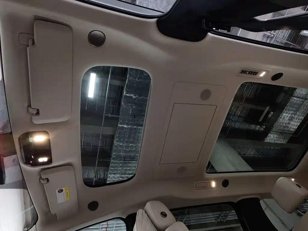 Li Auto Li MEGA — миниатюра 14