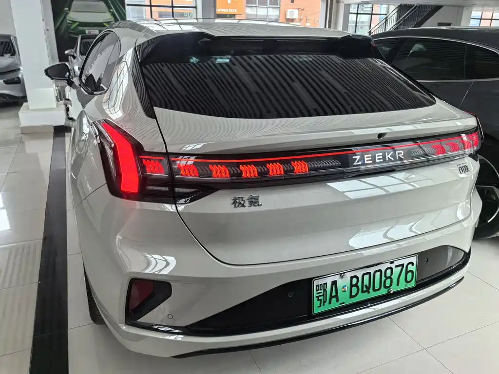 ZEEKR EXTREME KRYPTON 001