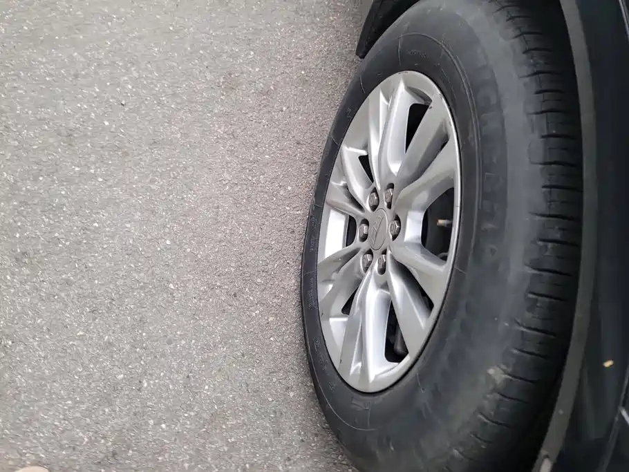 Cadillac XT5 — миниатюра 6
