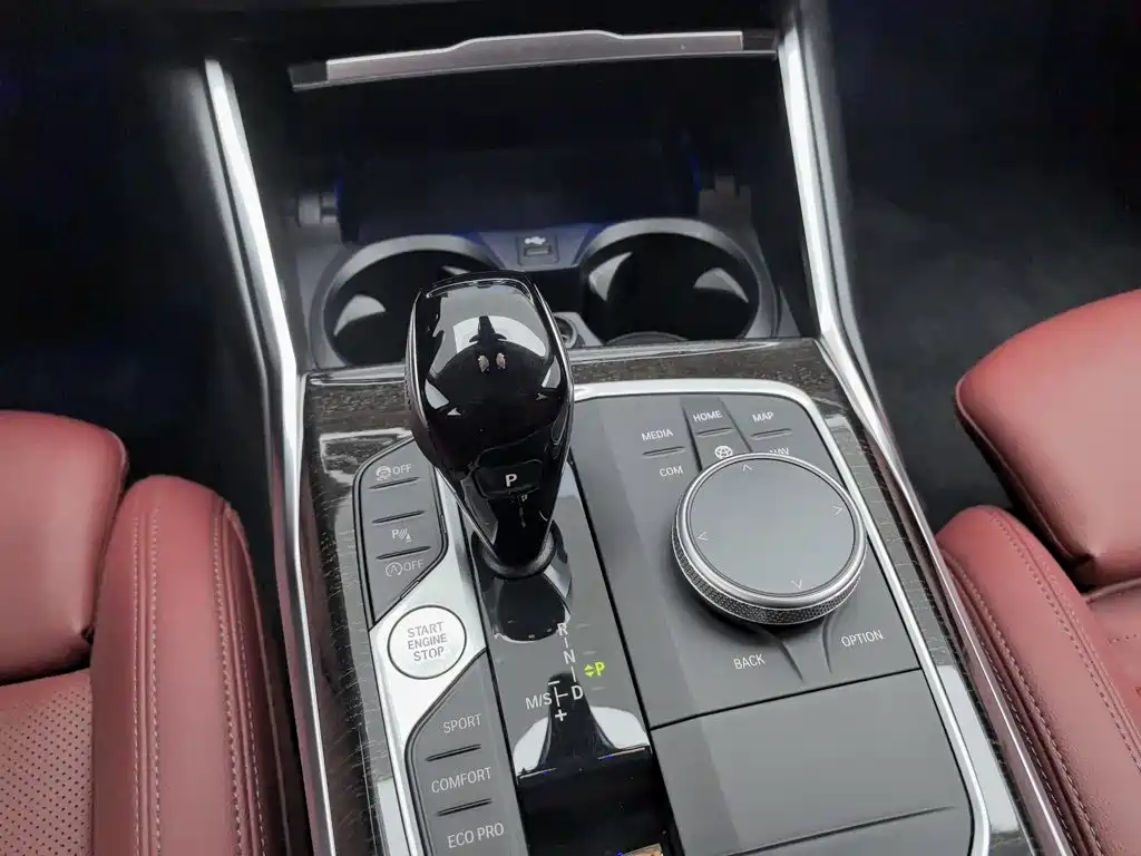 BMW 3 Series — миниатюра 13