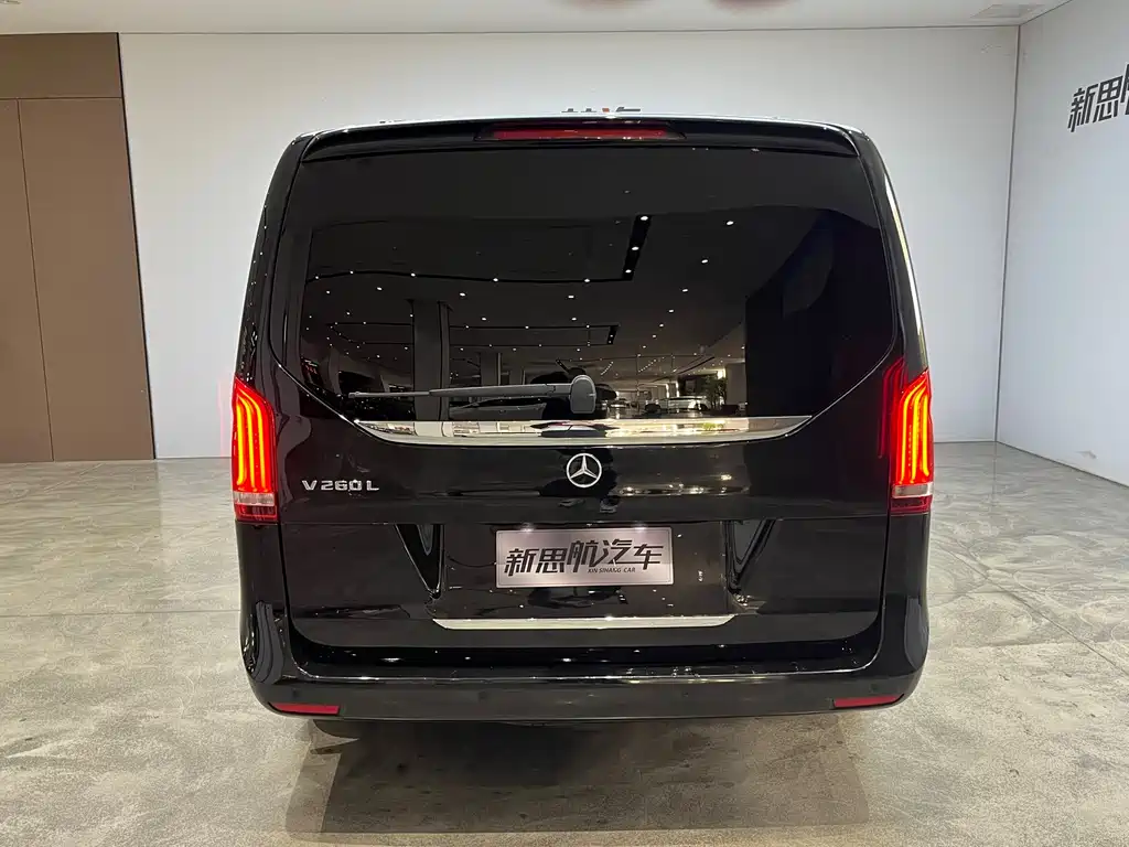 MERCEDES-BENZ V CLASS