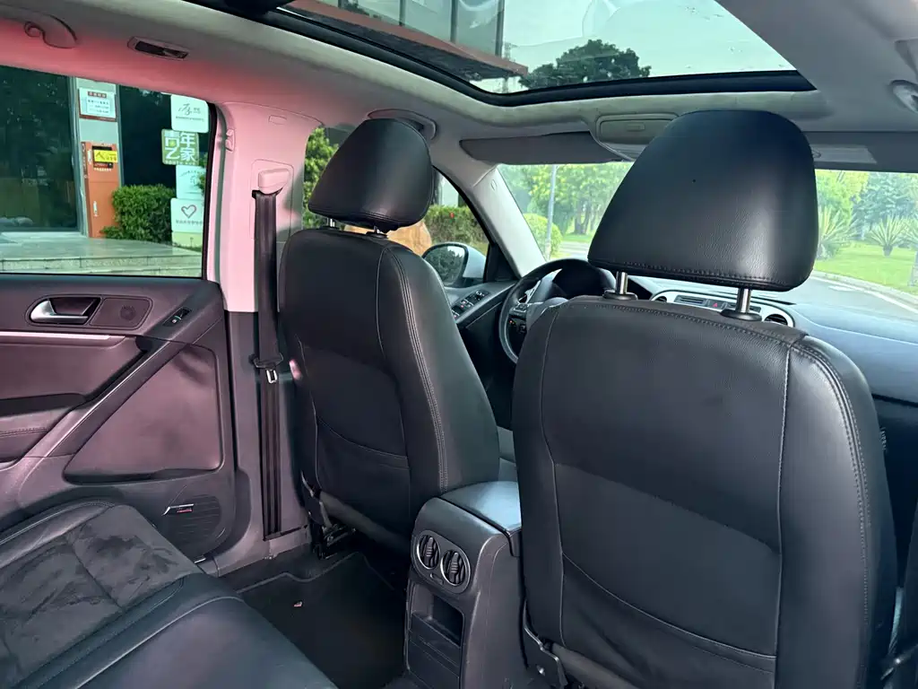 Volkswagen Tiguan — миниатюра 15
