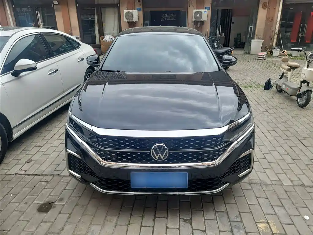 Volkswagen Passat 2024 330TSI Elite