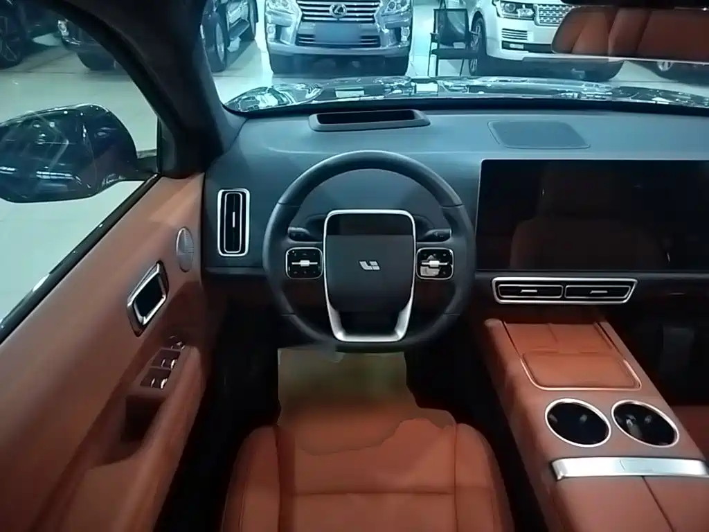 Li Auto Li L6 — миниатюра 11