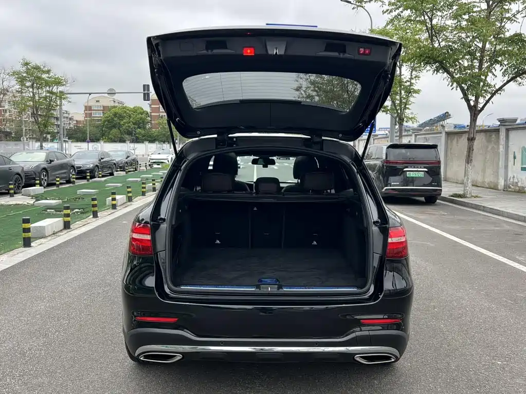 Mercedes-Benz GLC — миниатюра 13