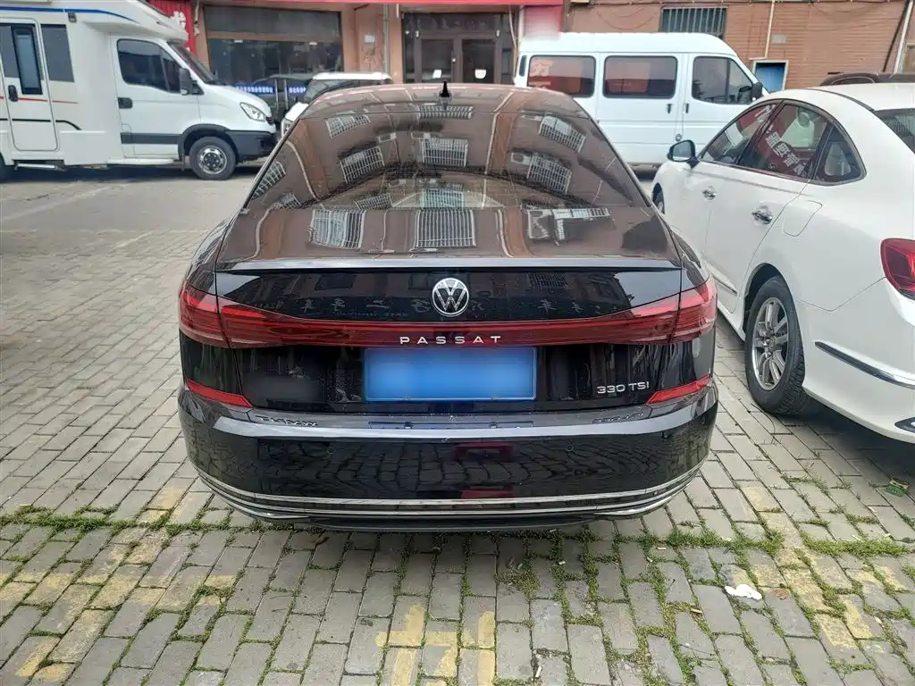 Volkswagen Passat 2024 330TSI Elite