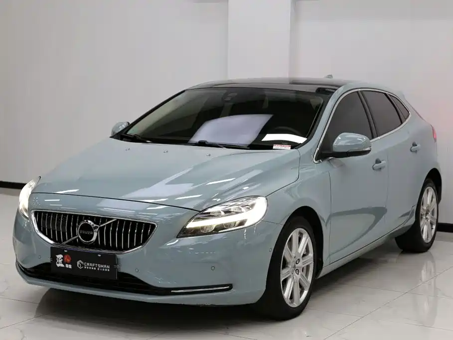 Volvo V40 — миниатюра 19