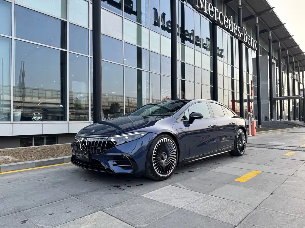 MERCEDES-BENZ EQS AMG