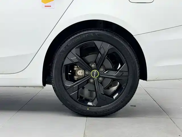 Roewe i6 MAX — миниатюра 19