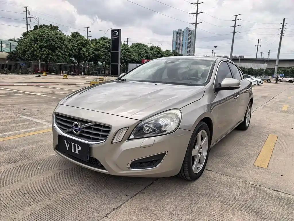 Volvo S60 (Import) 2013
