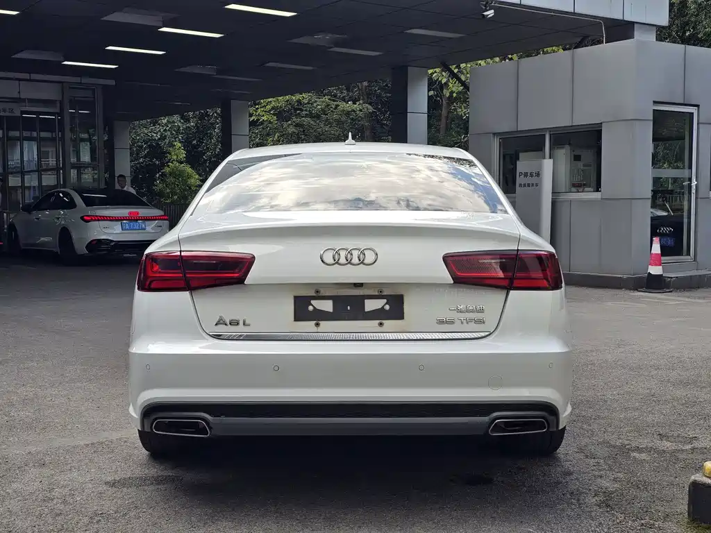 Audi A6L 2018 30 35 TFSI Fashion