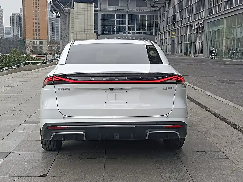 GEELY GALAXY GALAXY L6