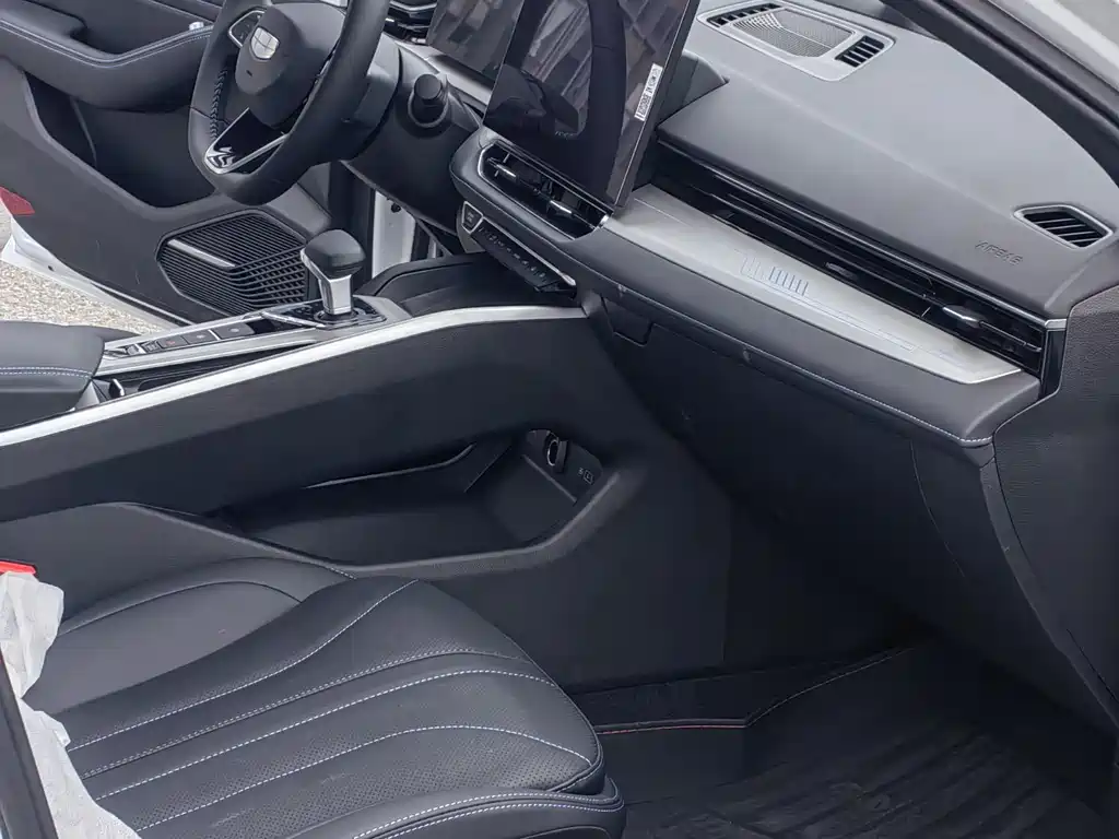 GEELY AUTOMOBILE XINGRUI