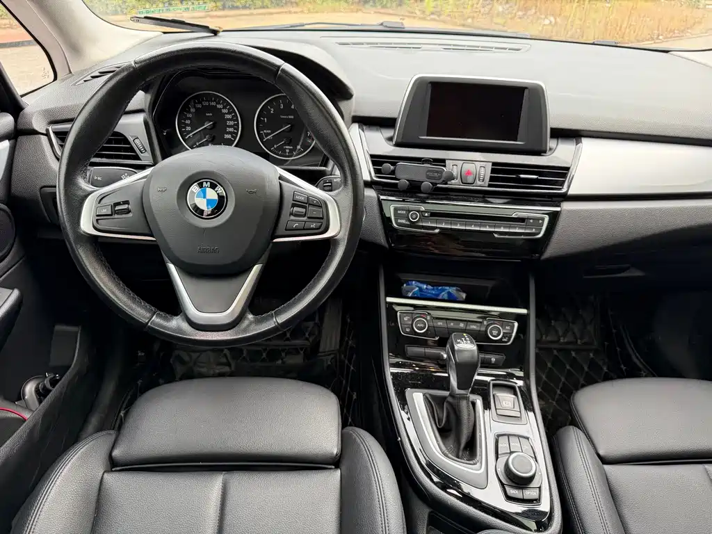 BMW 2 Series Active Tourer 220i Leading Type, фото 14