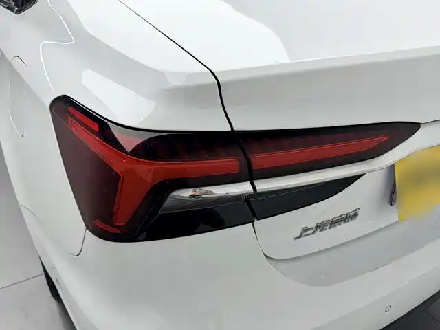 Roewe i6 MAX — миниатюра 18