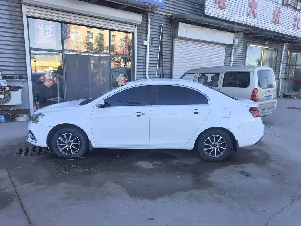 Geely Emgrand — миниатюра 8