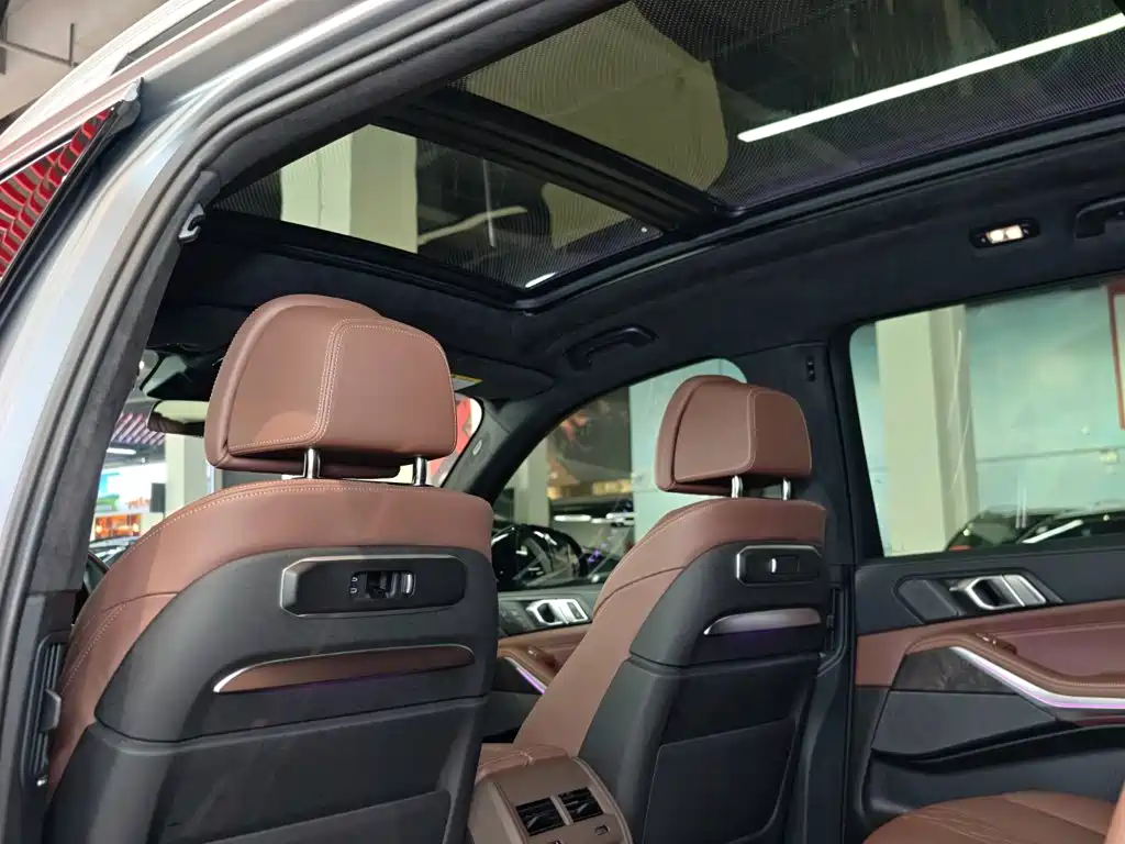 BMW X7 — миниатюра 43