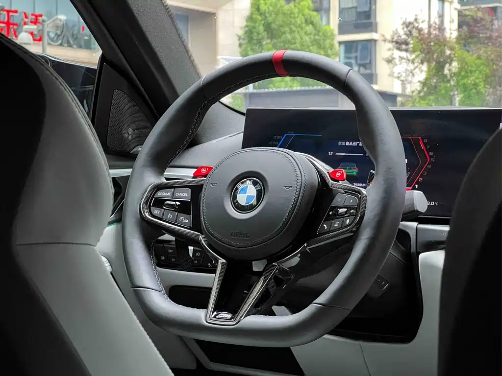 BMW M4 — миниатюра 16
