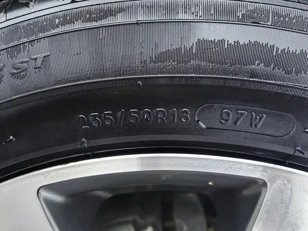 Roewe RX5 MAX — миниатюра 24