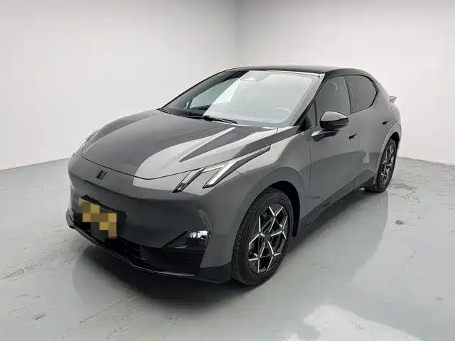 2024 Lynk & Co Z20