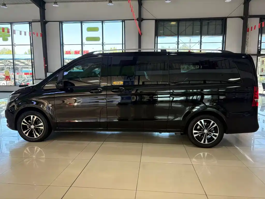 Mercedes-Benz Vito — миниатюра 16