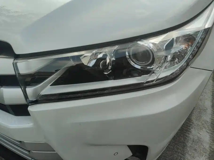 Toyota Highlander — миниатюра 5