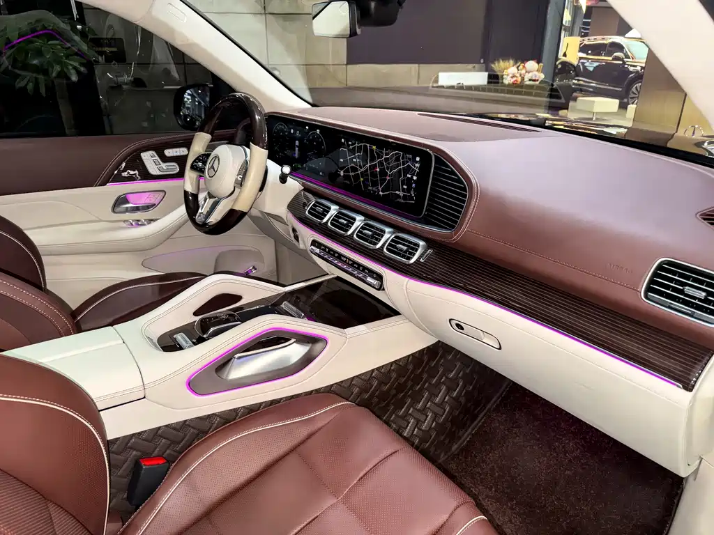 Mercedes-Benz GLS — миниатюра 24