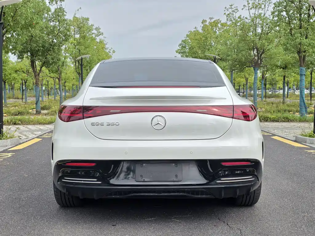 Mercedes-Benz EQE — миниатюра 5