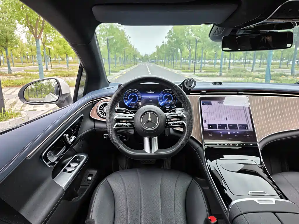 Mercedes-Benz EQE — миниатюра 15