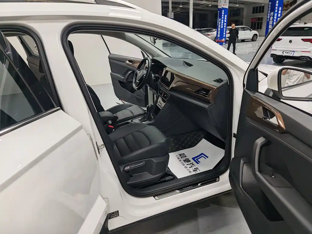 Volkswagen Tharu — миниатюра 9