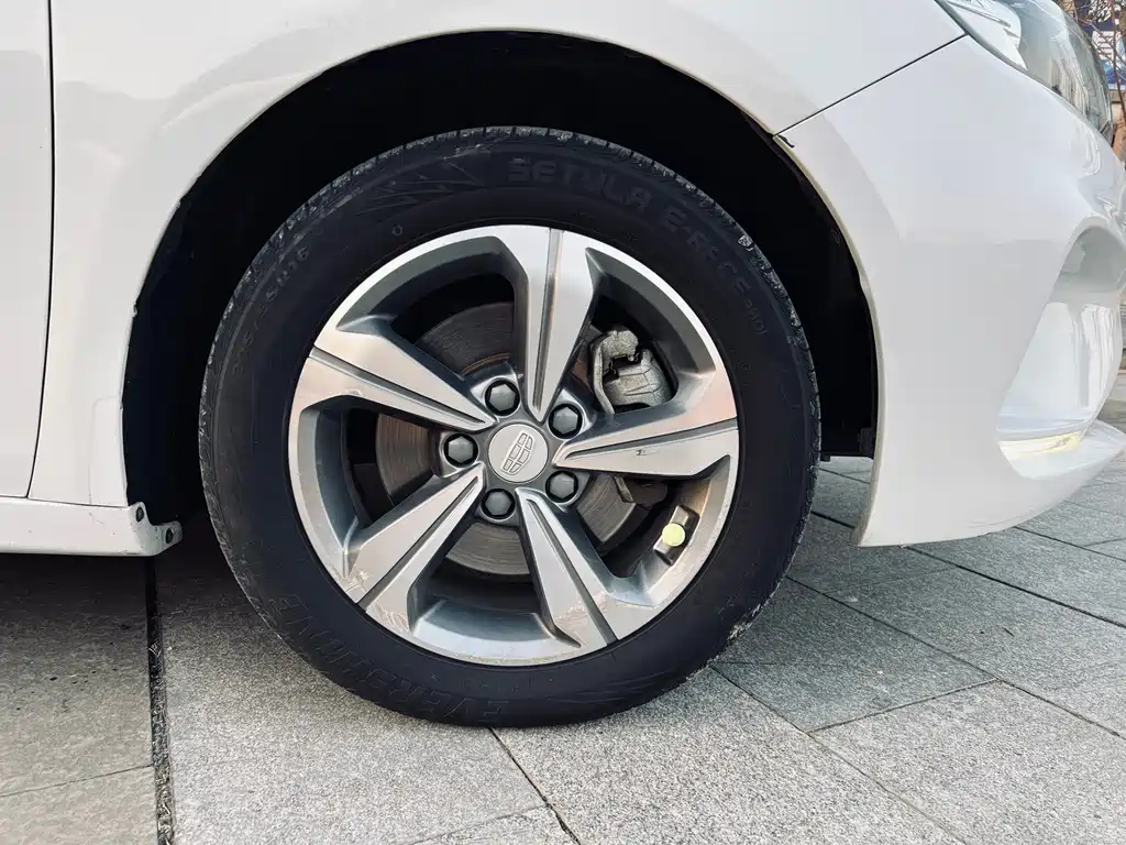 GEELY AUTOMOBILE EMGRAND GL