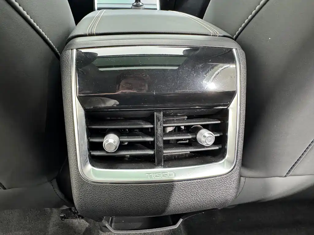 Chery Tiggo 8 - фото 21