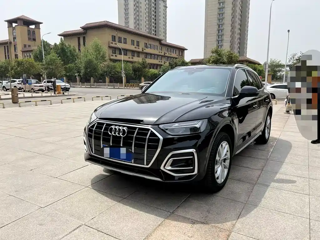 Audi Q5L 2023