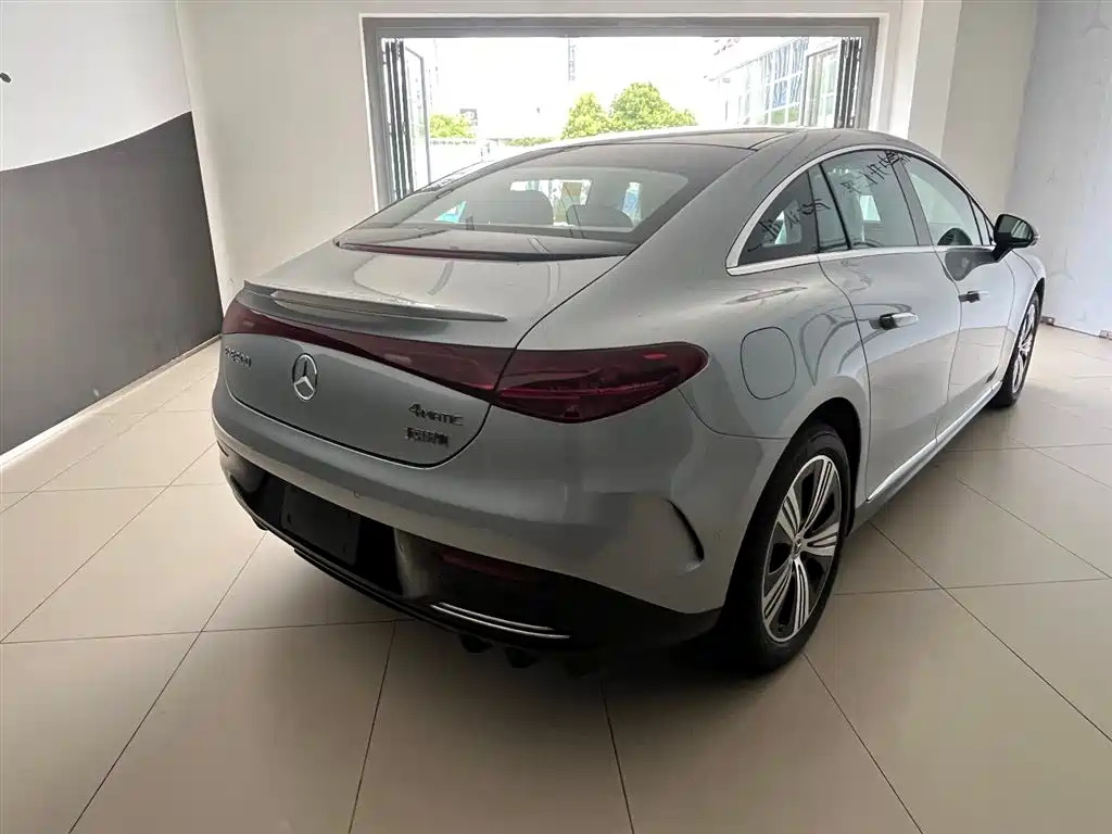 Mercedes-Benz EQE — миниатюра 7