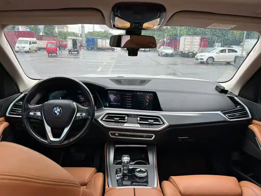 BMW X5 (Import) — миниатюра 6