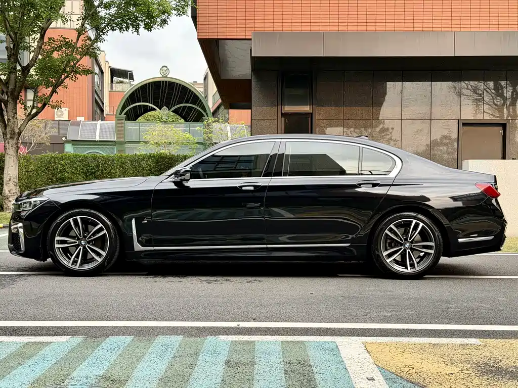 BMW 7 Series 7 2019 730Li M Sport