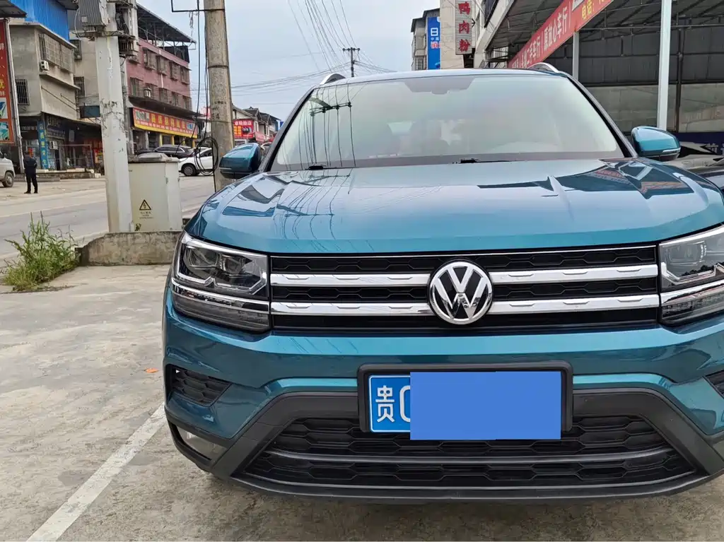 Купить Volkswagen Tharu