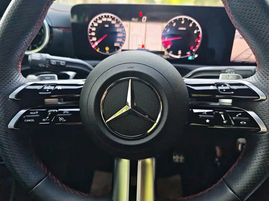 Mercedes-Benz CLA (Import) — миниатюра 16